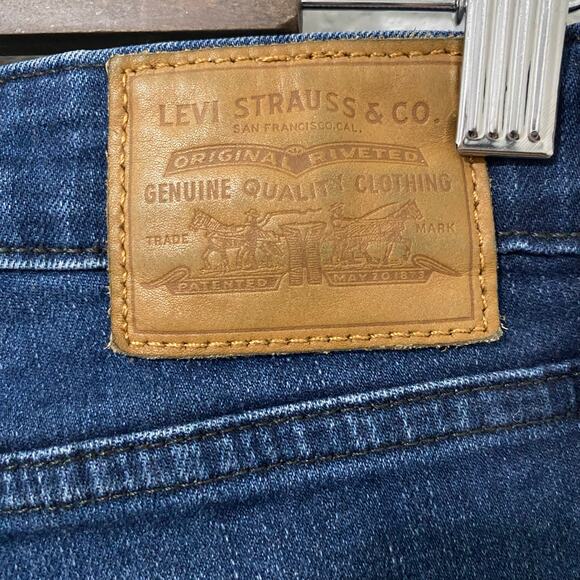 Levi's High Rise Flare Jeans Womens Size 29 Dark Wash 726 Stretch Distressed - Picture 9 of 13